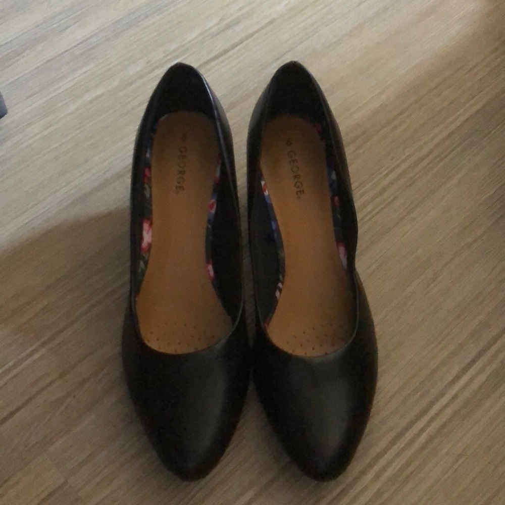 Black heels